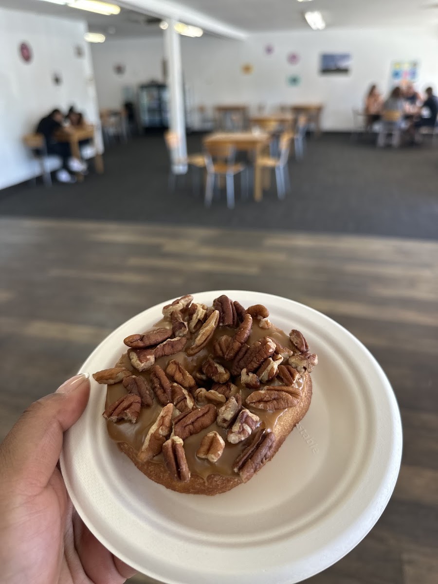 Hot N Sweet Coffee And Donut Shop-3